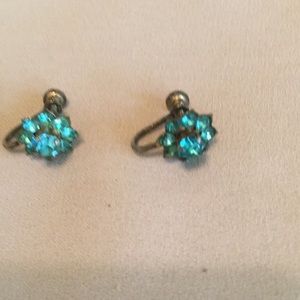 Vintage screw back earrings rhinestone blue stone